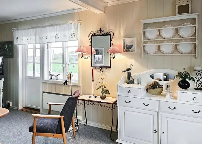 펜션 3 Bedroom Amazing In Sula (Trondelag)